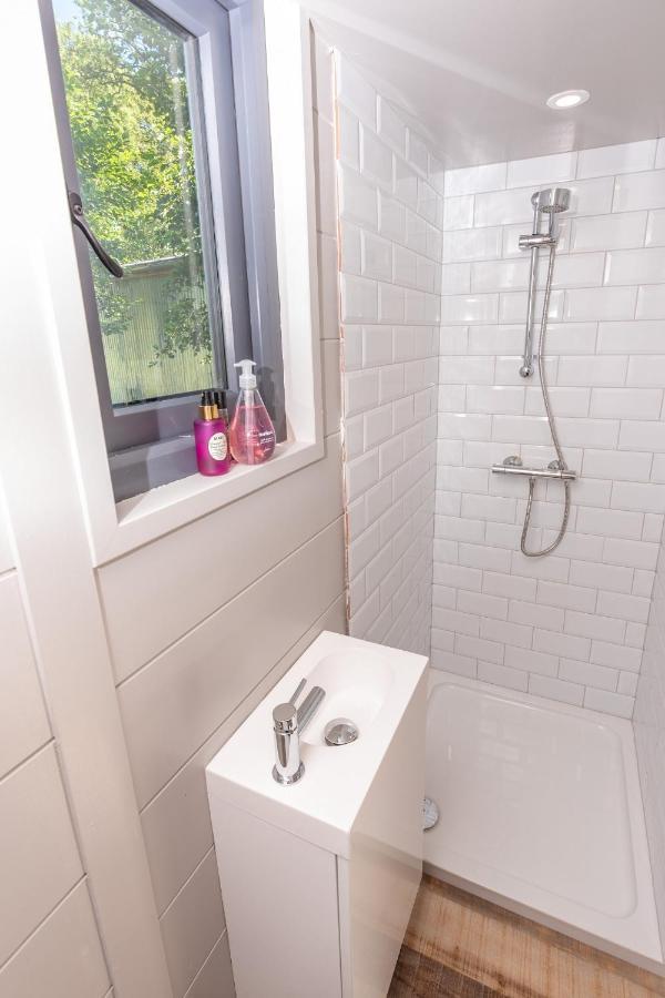 Sunset Cabins - Studio Pod-Sleeps 3-Tjsssc Barnstaple Zewnętrze zdjęcie